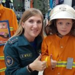 Пинские спасатели обучали детей в магазинах