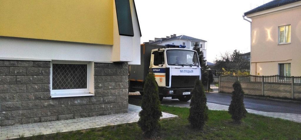 "Мы недовольны, как судят", - родители обвиняемых по резонансному делу о распространении наркотиков в Пинске "Мы недовольны, как судят", - родители обвиняемых по резонансному делу о распространении наркотиков в Пинске