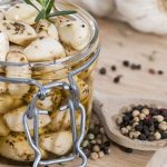 ТОП-5 рецептов заготовок чеснока на зиму