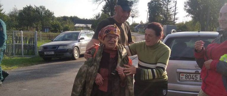 В Пинском районе искали заблудившуюся в лесу женщину