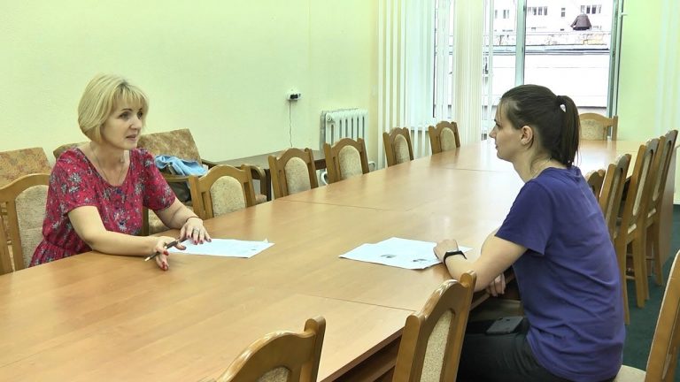 Нотариусы Пинска проконсультируют бесплатно многодетных мам