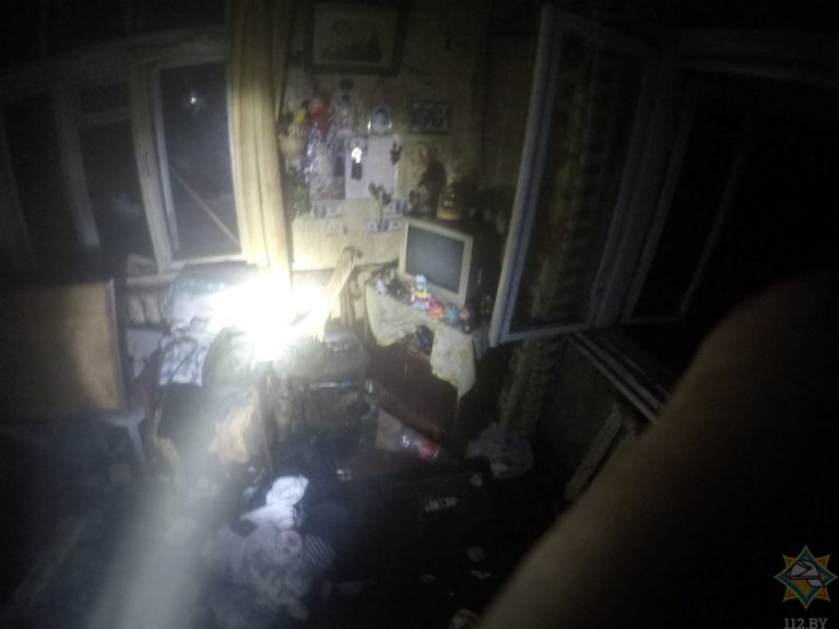 Во время пожара в жилом доме в Пинске погиб 35-летний мужчина