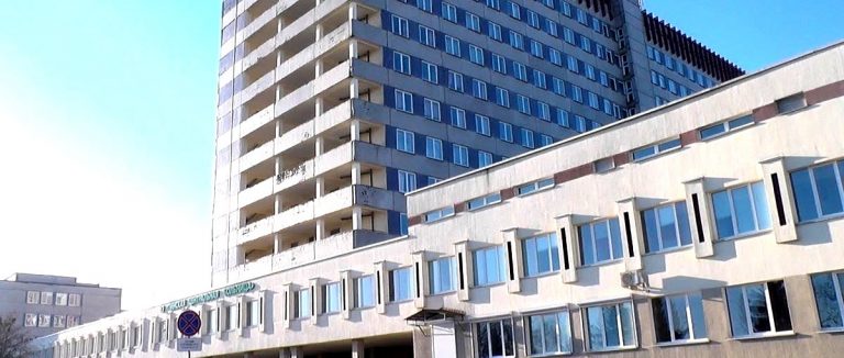 В Пинске скончался уважаемый врач-травматолог, его коллега госпитализирован в Минск, где был на ИВЛ
