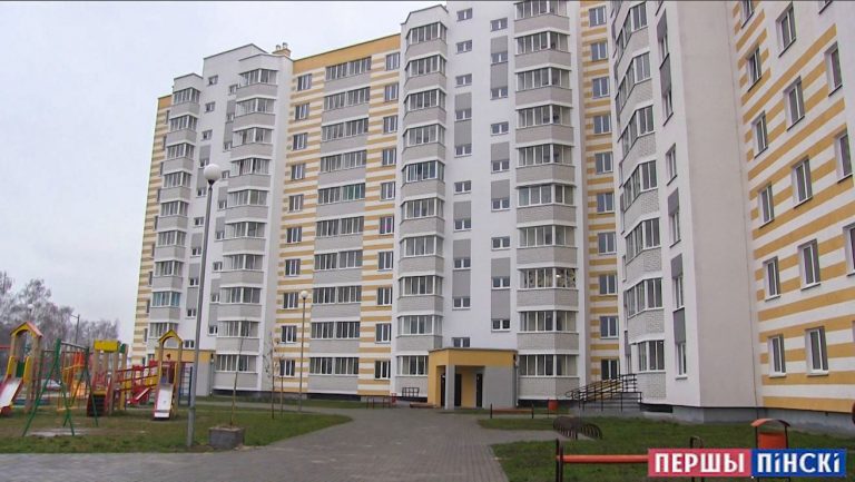 Кто ответит за пропавшие светильники из дома по Рокосовского