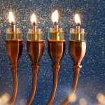 Что отмечаем: У иудеев Ханука! Пончики, драники и Ханукия