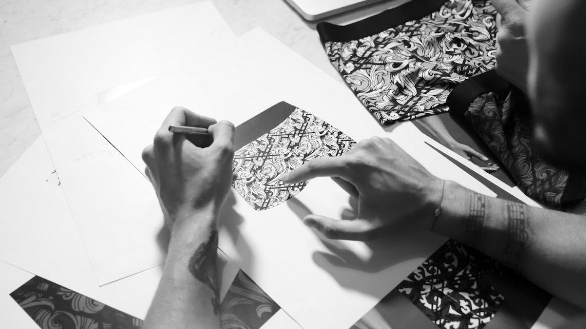 что подарить мужчинам