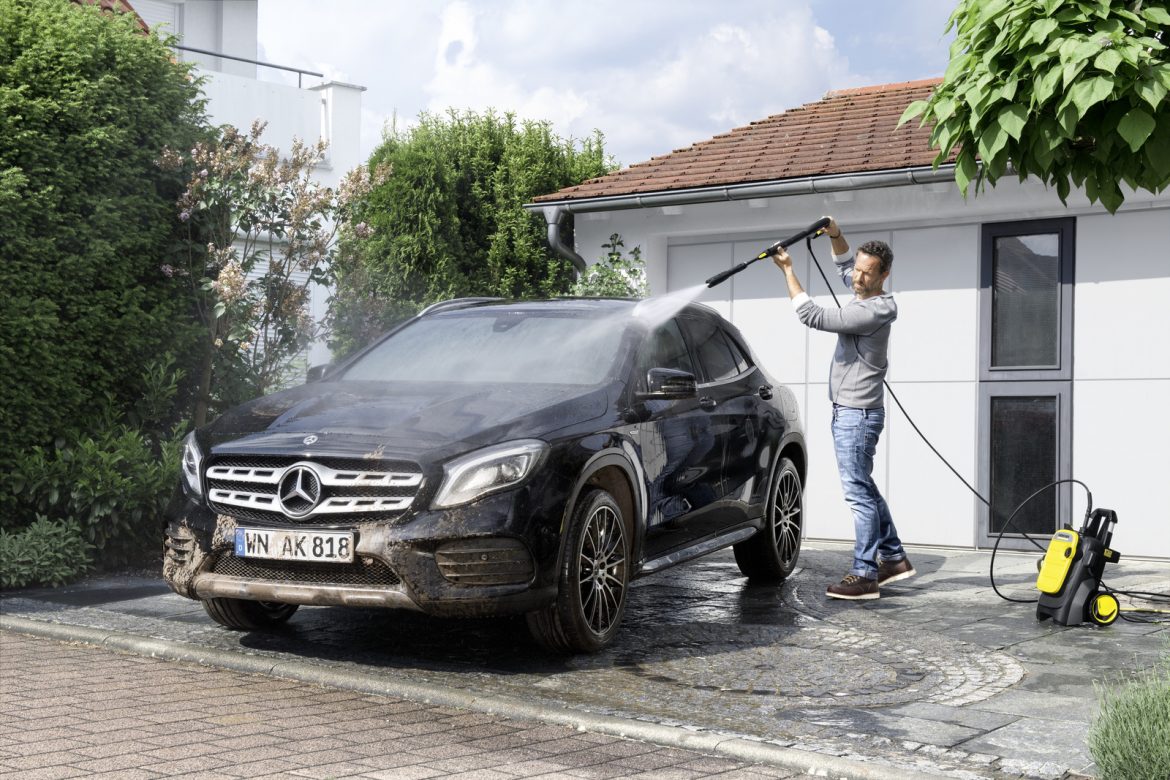 Выбираем минимойку для ухода за автомобилем и садом