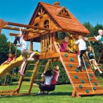 Уличные игровые комплексы для детей