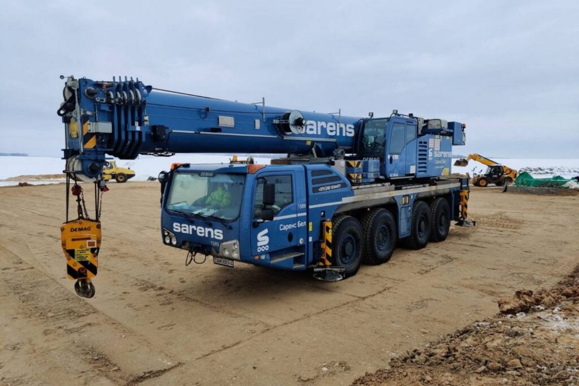 Новые краны в парке у Саренс.бел