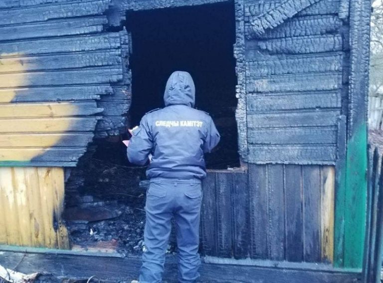 Пара пенсионеров погибла на пожаре в Малоритском районе