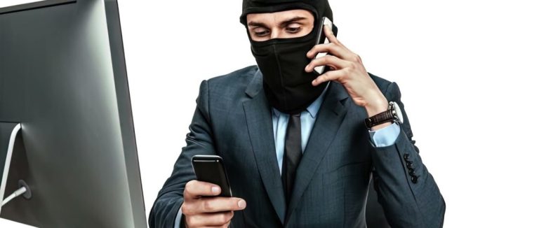 «Телеграм» лишил пинчанку почти 24 тысяч рублей