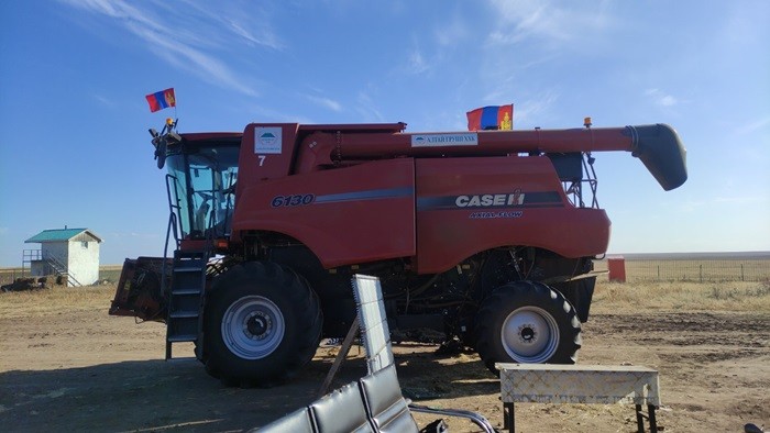 Комбайн в Монголии заработки белорус