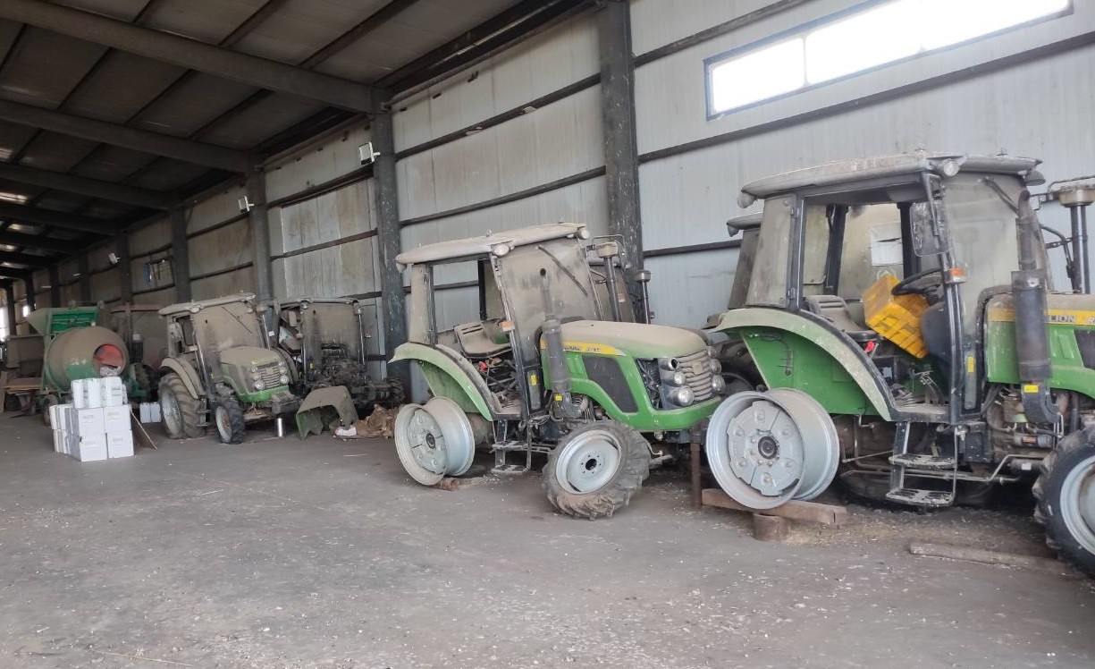 трактора монголия китай