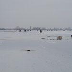 Зимняя рыбалка на озере в Спорово