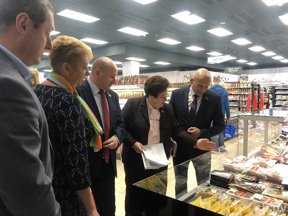 Депутаты в рейде в КГК