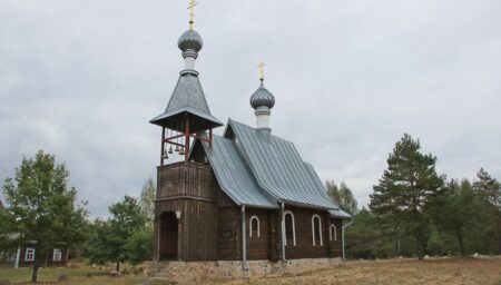 Часовня в Бобровичах