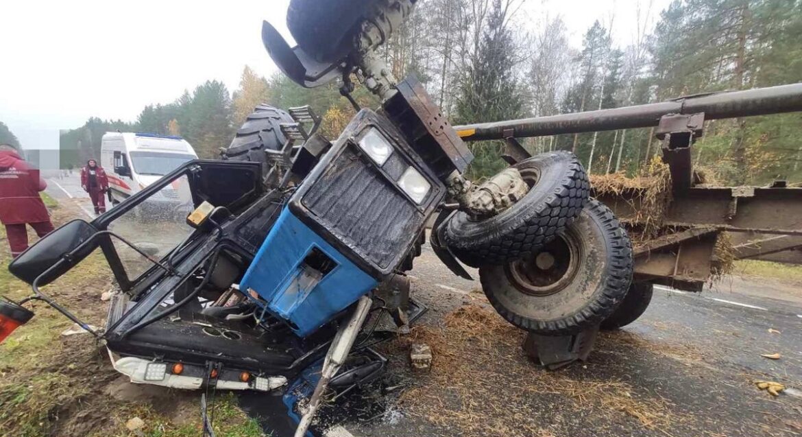 ДТП с трактором в Пуховичском районе