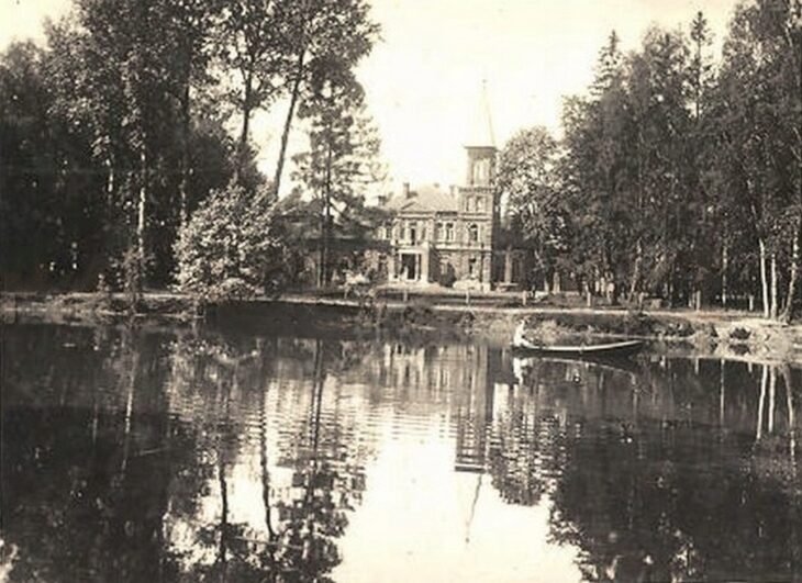 Дворец Котлубаев в 1915 году