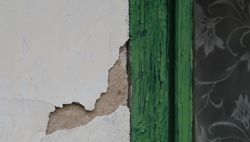 Появились трещины