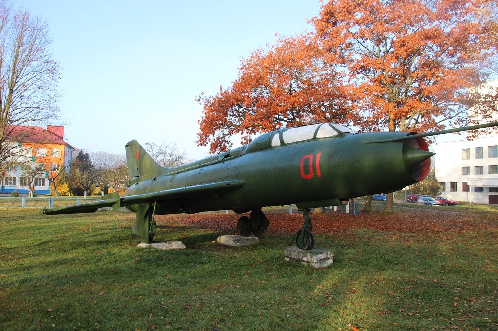 Самолет в Малеке