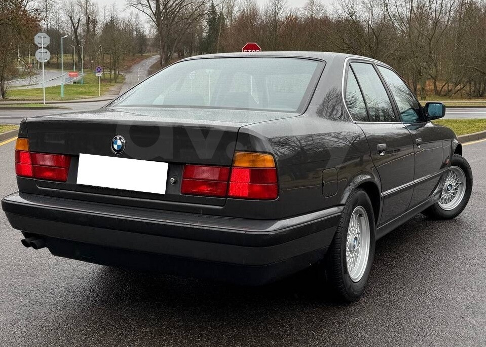 BMW пятой серии 