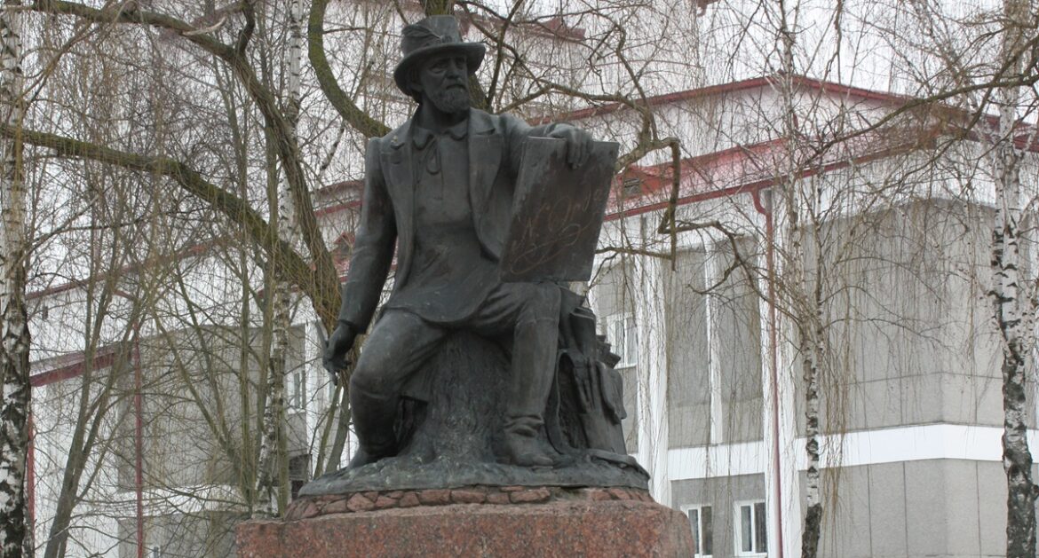 Наполеон Орда, памятник в Иваново