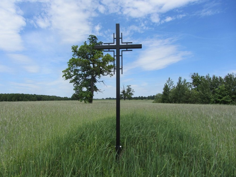 Крыж на месцы пахавання паўстанцаў
