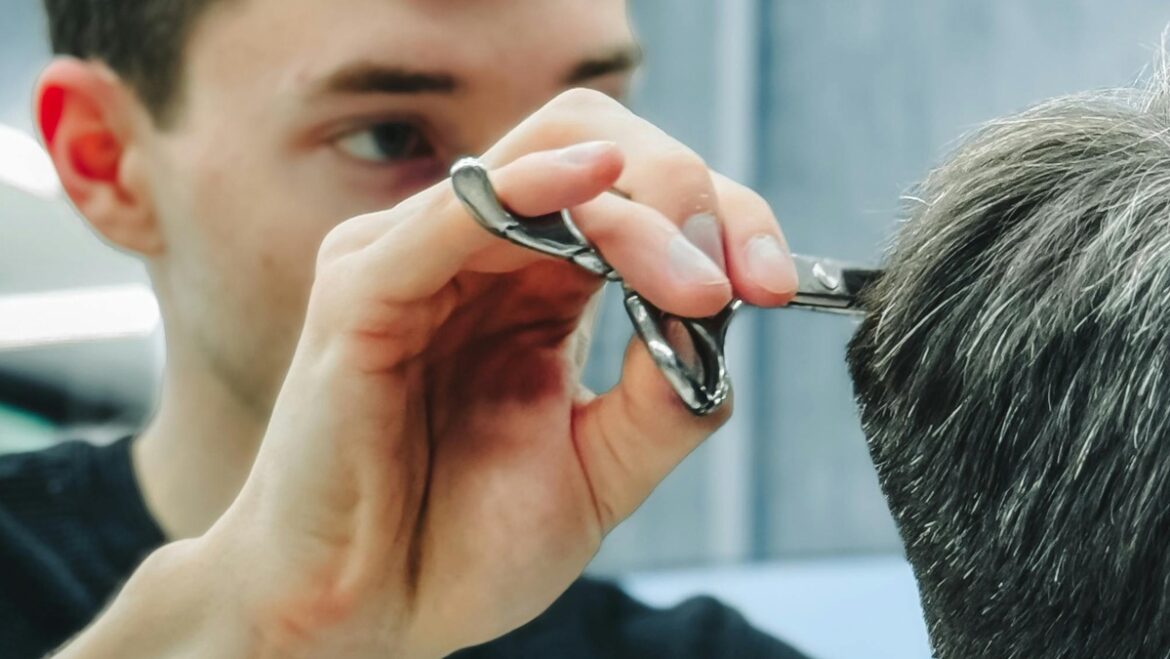 Парикмахер