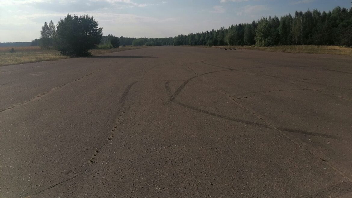Продавали поле