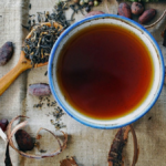 Greenfield Buckwheat & Cocoabeans запретили в Беларуси с 10 октября. В напитке выявили превышение плесени и бактерии группы кишечной палочки.