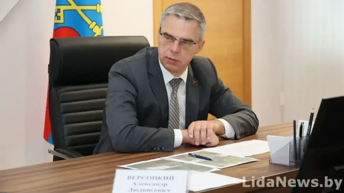 Председатель Лидского райисполкома рассмотрел три вопроса приём граждан